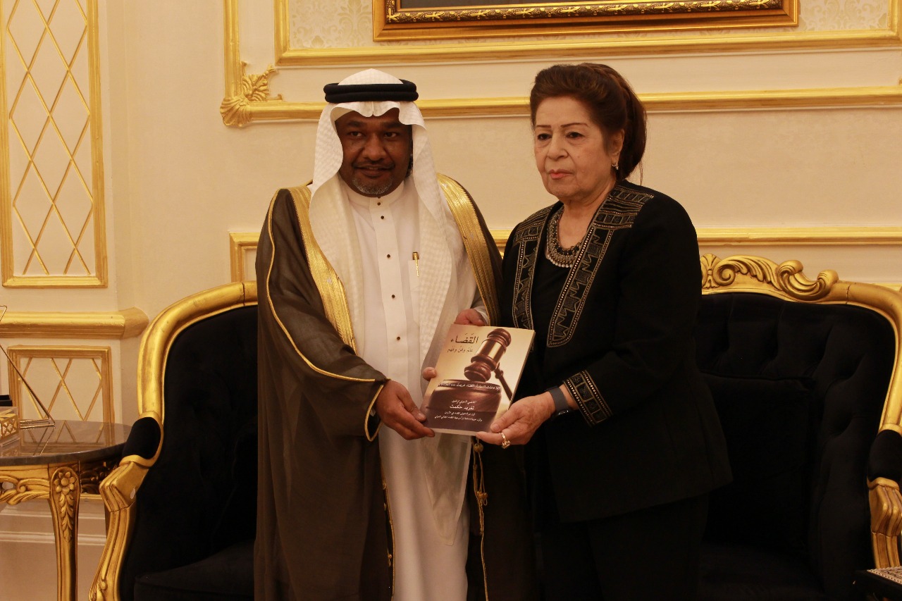 السفير زهير منقل يستقبل معالي القاضي بالمحكمة الجنائية الدولية تغريد حكمت